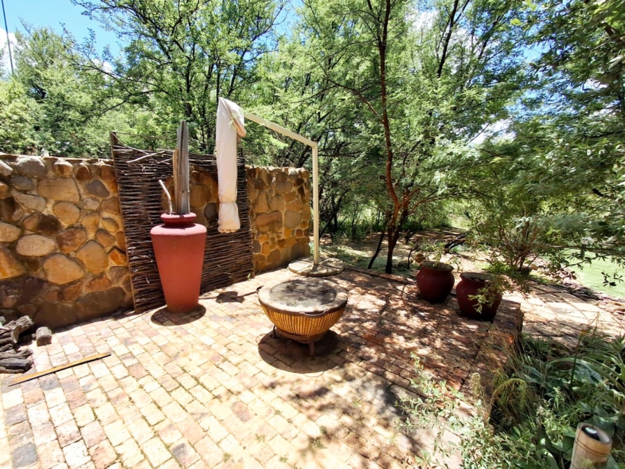 4 Bedroom Property for Sale in Boschenvaal River Front Lodges Free State